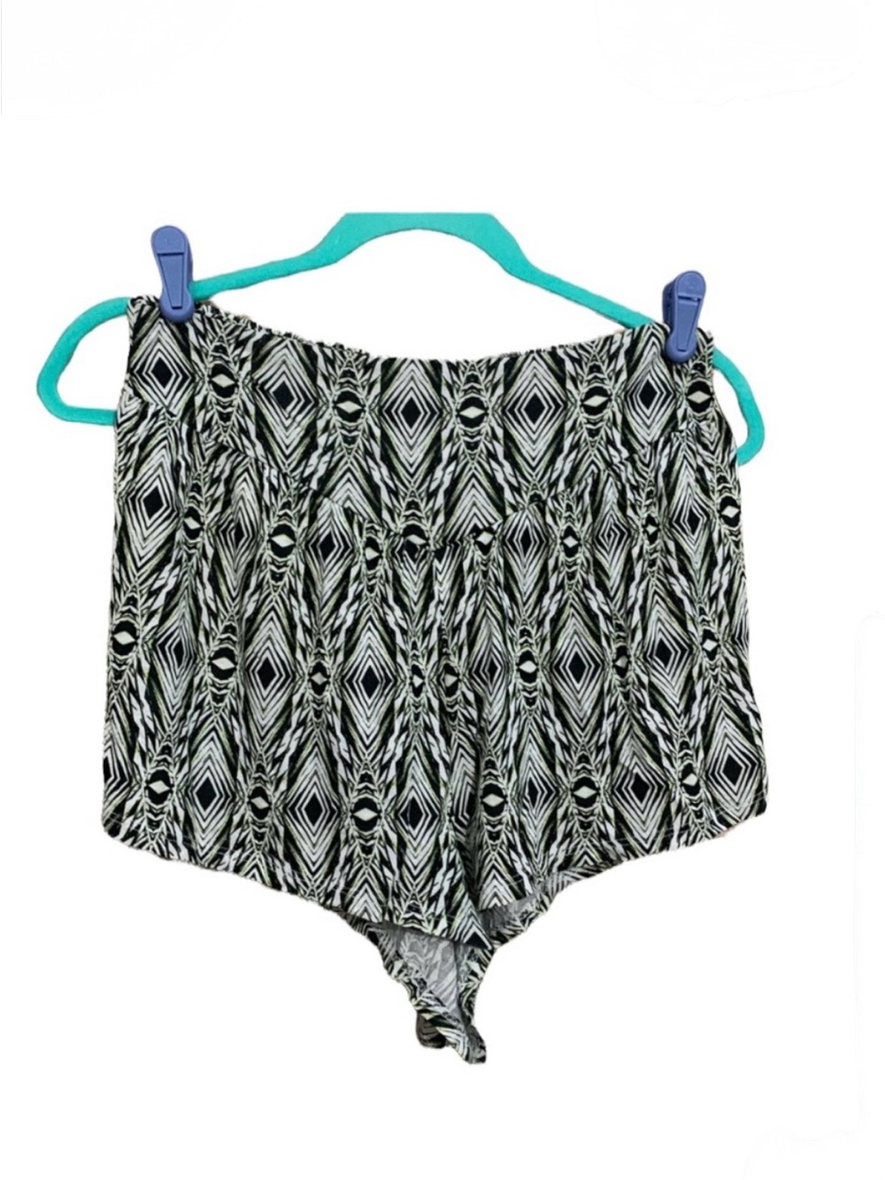 Volcom L girl lounge beach 14 shorts feather Aztec boho lounge comfy pull on